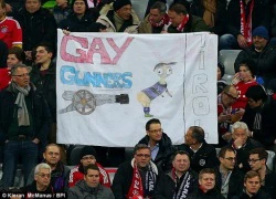 Ozil đau đớn: Đã không may còn bị biến thành ... gay