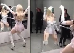 Robot nhảy quyến rũ như ca sĩ Lady Gaga