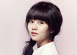 Sao nhí Kim So Hyun trở thành con gái thám tử