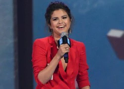 Selena Gomez phủ nhận dính đến cần sa sau khi điều trị