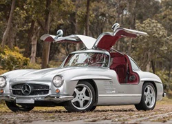 Siêu xe "cánh chinh" cổ 300SL AMG 1954 tái xuất