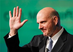 Steve Ballmer ước quay lại 10 năm để tập trung vào di động