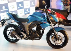 Suzuki Gixxer 150 giá 1.090 USD tại Indonesia