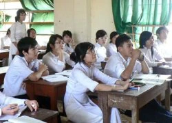 Thi tốt nghiệp THPT: Trường lúng túng