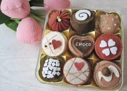 Tự tay may hộp bánh chocolate cực yêu bằng vải dạ