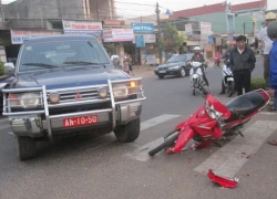 Xe biển đỏ liên tục va chạm trên quốc lộ