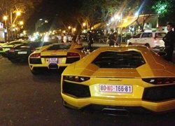 5 siêu xe Lamborghini tụ họp ở Sài Gòn