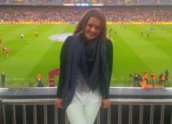 Agnieszka Radwanska duyên dáng trên sân Nou Camp