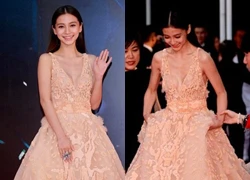 Angelababy lộ vòng một "bất thường"