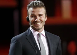 Becks mặc vest đá cầu điệu nghệ