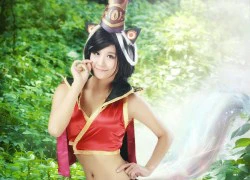 Bỏng mắt với cosplay khoe nội y của Tiếu Ngạo Giang Hồ