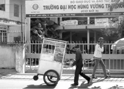 Chuyện khó tin ở đại học tư - Kỳ 8 : Kẽ hở từ luật định