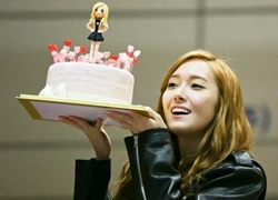 Cộng đồng Sones mừng sinh nhật Jessica (SNSD) trong im lặng