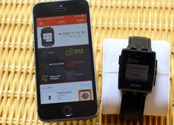 Đánh giá Pebble Steel, đồng hồ thông minh cho iPhone lẫn Android