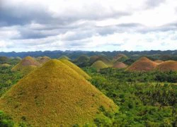 Đẹp ngỡ ngàng ngọn đồi "sô-cô-la" ở Philippines