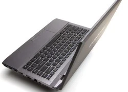 Eurocom tung MTXT 13,3 inch mạnh nhất thế giới