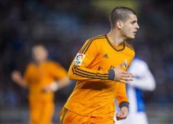 Fan cuồng Real chặn đầu xe Morata