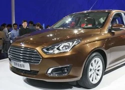 Ford Escort sẵn sàng tấn công thị trường