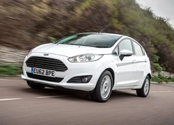 Ford Fiesta 1.0 Zetec 5 cửa êm ái