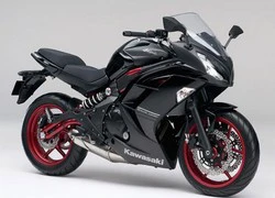 Kawasaki Ninja 400 ABS hầm hố hơn với màu sơn đặc biệt