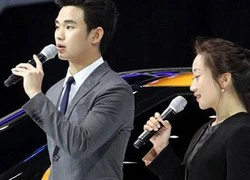 Kim Soo Hyun dự sự kiện trong 2 phút