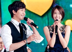 Lee Seung Gi - Yoona dẫn đầu "Cặp đôi gây bất ngờ và đẹp nhất Kbiz"