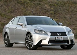 Lexus GS350 đứng đầu danh sách bình chọn Xe của năm 2014