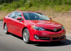 Lộ diện Toyota Camry bản nâng cấp