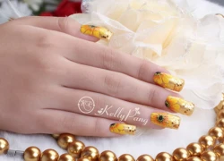 Mẫu nail hướng dương rực nắng