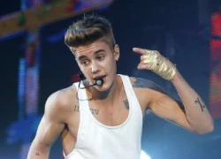 Nhà Trắng phản hồi yêu cầu trục xuất Justin Bieber