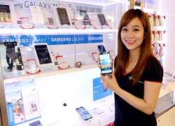 Samsung Galaxy S5 'lên kệ' tại FPT Shop