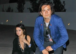 Selena Gomez và Orlando Bloom bị "tóm" ảnh hẹn hò