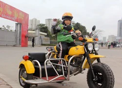 Sidecar mini tự chế độc đáo ở Hà Nội