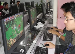 SỐC: Cha nghiện chơi game bỏ đói con trai 2 tuổi đến chết