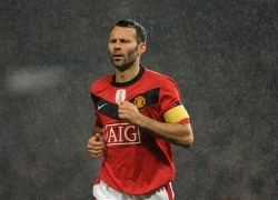 SỐC: Ryan Giggs muốn cho WAGs thoải mái vào Old Trafford