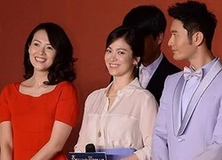 Song Hye Kyo váy xòe tươi trẻ nổi bật bên Hiểu Minh, Tử Di