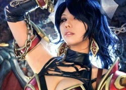 Tasha quyến rũ trong cosplay Queen of Pain của DotA 2