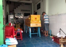 TP.HCM: Kinh hoàng con đâm chết mẹ, chém anh ruột