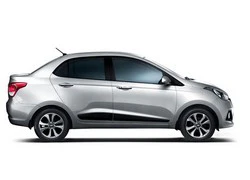 Xe siêu rẻ Hyundai Xcent "đắt khách như tôm tươi"