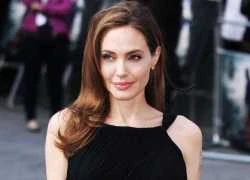 Angelina Jolie lọt top 100 người phụ nữ quyền lực nhất thế giới