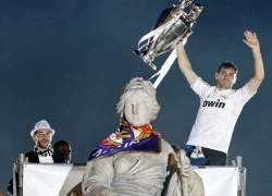 Chùm ảnh: Thành Madrid &#8220;nổ tung&#8221; đón chào Decima cùng Real Madrid