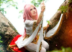 Chuỗi ảnh cosplay vừa dễ thương vừa gợi cảm