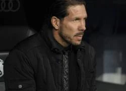 HLV Simeone 'sửng cồ' vì ông chủ dọa không tăng lương