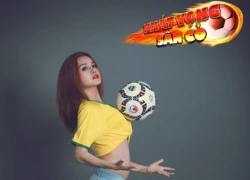 Hot girl đùa nghịch với bóng cổ động World Cup 2014