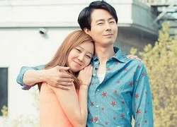 Jo In Sung hạnh phúc ôm choàng lấy Gong Hyo Jin