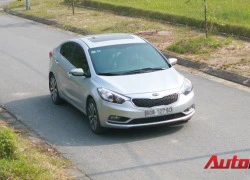 Kia K3: Nhiều trang bị, giá hợp lý