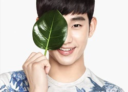 Kim Soo Hyun diện áo hoa, quần neon rực rỡ chào hè