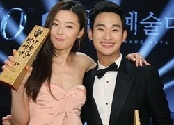 Kim Soo Hyun, Jeon Ji Hyun "đại thắng" tại lễ trao giải Baeksang 2014