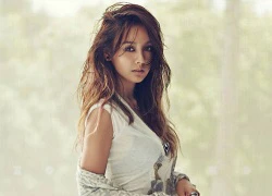 Lee Hyori từng nghĩ mình vô dụng khi bị người yêu bỏ