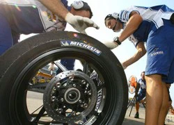 Michelin trở thành nhà cung cấp lốp chính thức cho MotoGP